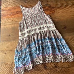 MICHAEL FARRELL Boho Handkerchief Ruffle Tank